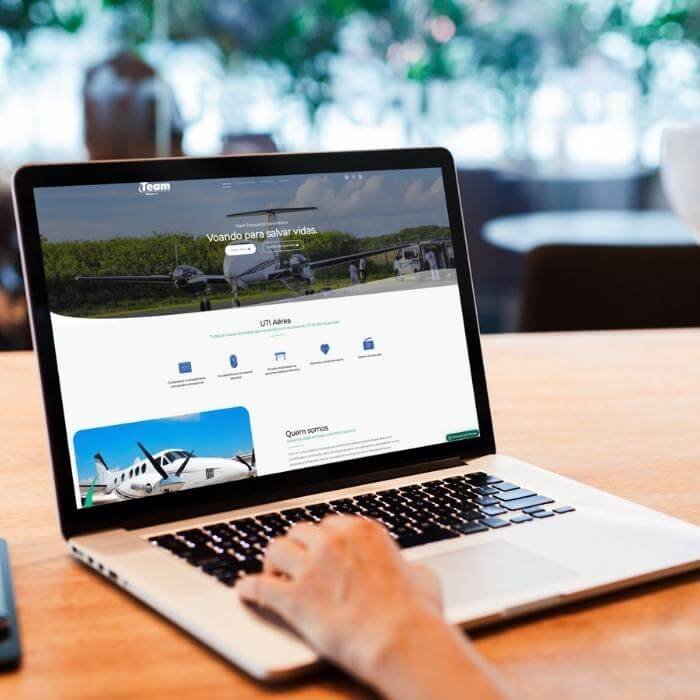 team-transporte-aeromedico-700 - imagem de Projetos desenvolvidos pela Superix em: Prestação de Serviços team-transporte-aeromedico-700 - imagem Projetos desenvolvidos pela Superix em: Prestação de Serviços