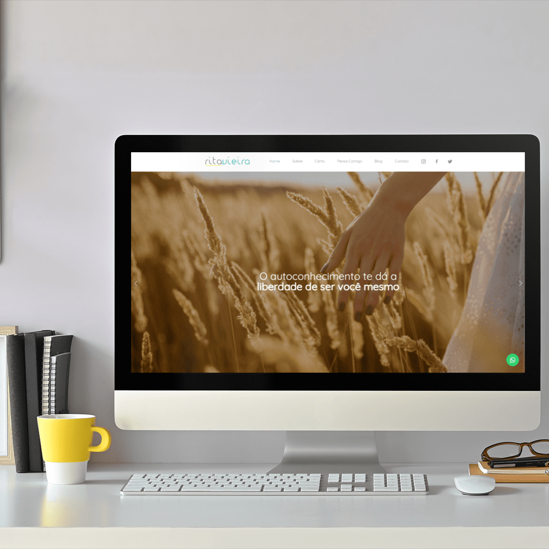 Mockup-Rita-Vieira - imagem Portf&oacute;lio desenvolvido pela Superix: Presta&ccedil;&atilde;o de Servi&ccedil;os 