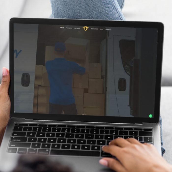 grupogoldensat700x700 - imagem Sites desenvolvidos para empresas de Mobilidade e transporte | Portf&oacute;lio 